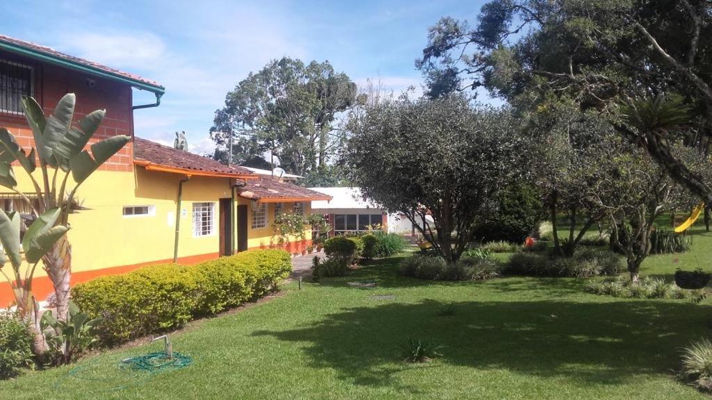 Finca Hotel La Ponderosa Rionegro Extérieur photo